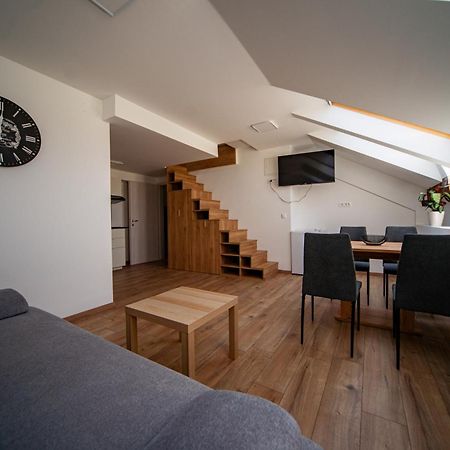 Sport Apartments Радовлиця Екстер'єр фото