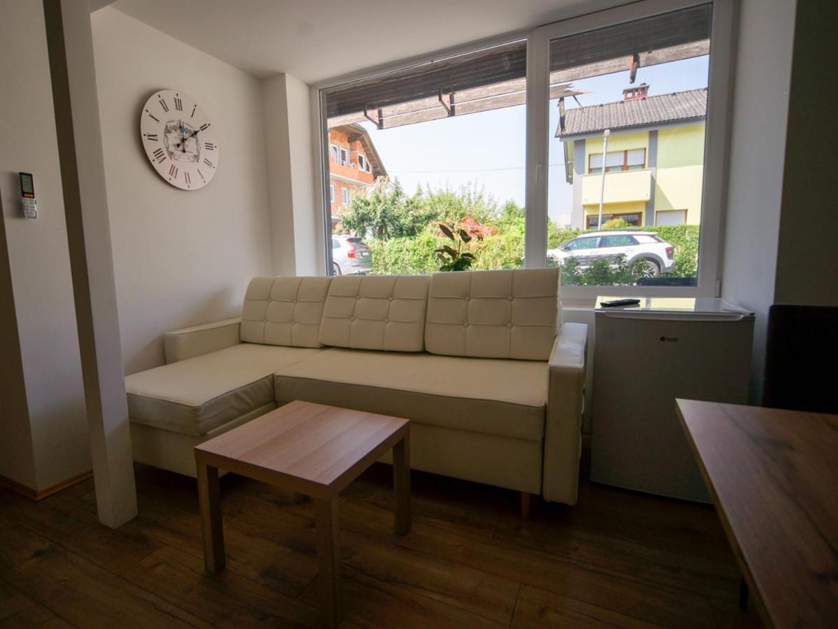 Sport Apartments Радовлиця Екстер'єр фото